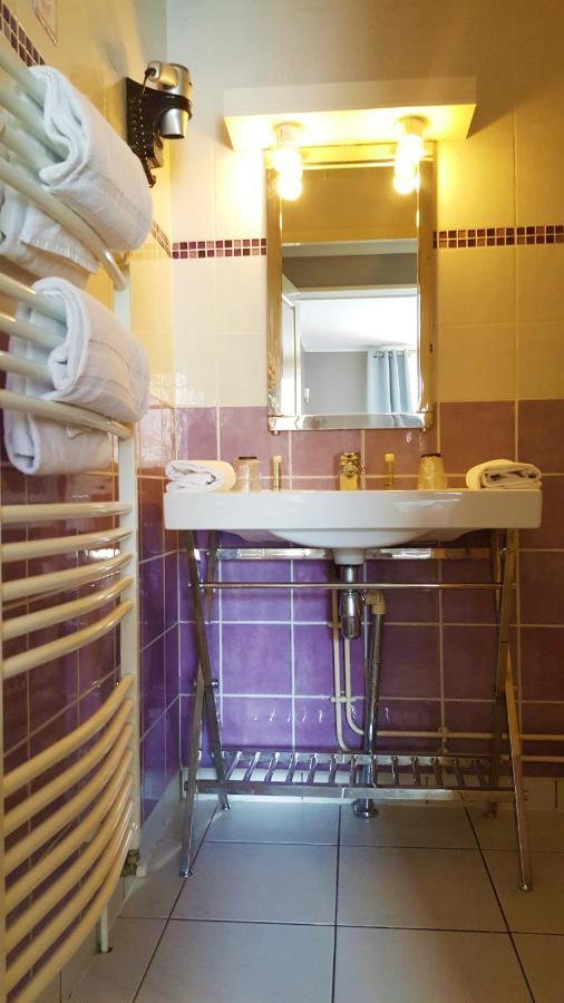 Modern'Hotel Валенсиен Екстериор снимка