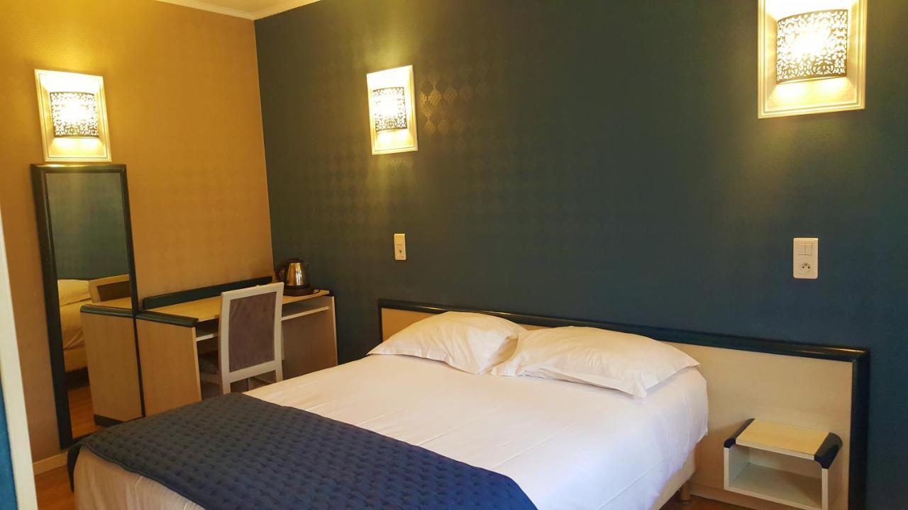 Modern'Hotel Валенсиен Екстериор снимка