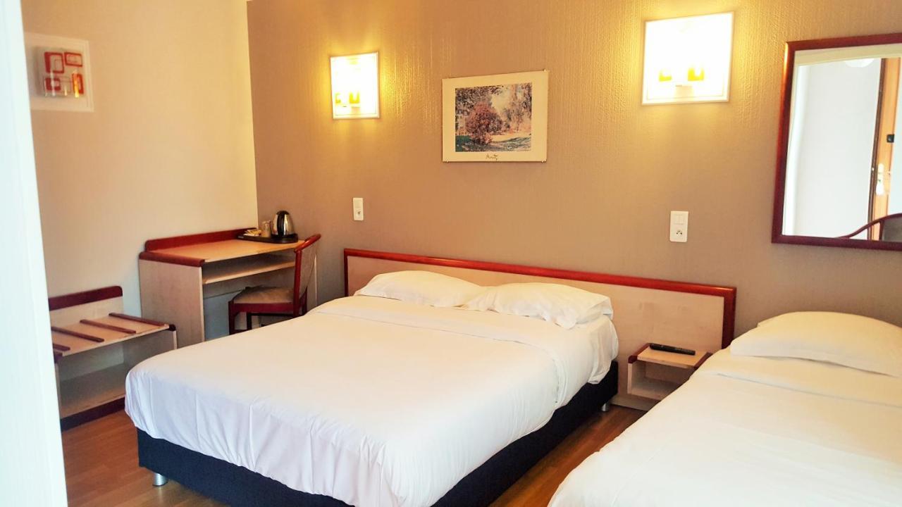 Modern'Hotel Валенсиен Екстериор снимка