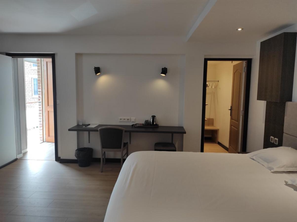 Modern'Hotel Валенсиен Екстериор снимка