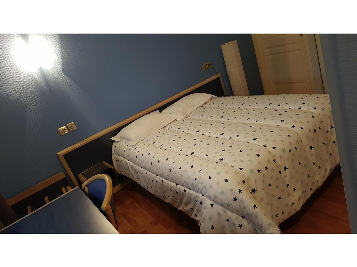 Modern'Hotel Валенсиен Екстериор снимка
